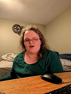 Snapshot of TheMistyPrice chatting on December 2, 2025, 9:10 pm TheMistyPrice online show from December 2, 2025, 9:10 pm