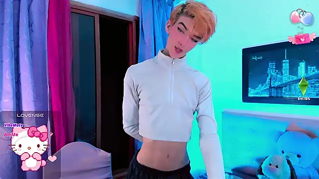 Baby FenixTS online show from September 19, 2025, 9:22 am