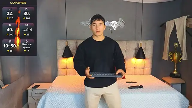 Horny nick18 online show from October 6, 2025, 1:08 pm