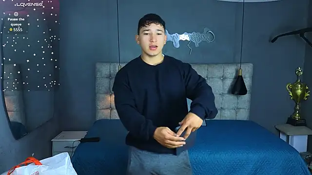 Horny nick18 online show from October 28, 2025, 9:35 am