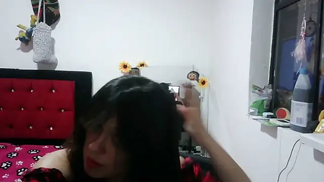 MiaRobertz  online show from March 9, 2026, 7:51 pm