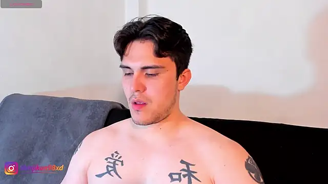 jasonxd9898 online show from March 4, 2026, 2:17 am