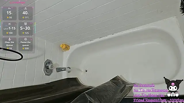 daddysgoodgrl215 online show from February 13, 2026, 1:56 am