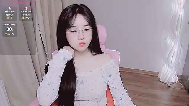 Snapshot of Miu-999 chatting on November 25, 2025, 2:11 am Miu-999 online show from November 25, 2025, 2:11 am