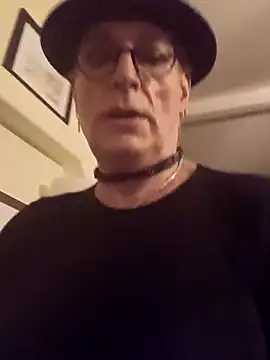 AlllupInya online show from April 25, 2026, 2:14 am