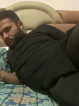 amitsharma7868 online show from April 21, 2026, 4:01 pm