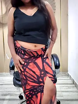 monika 555 online show from November 18, 2025, 7:51 pm