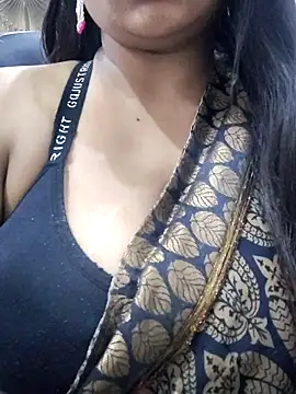 monika 555 online show from December 1, 2025, 12:10 pm