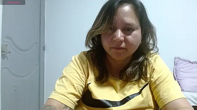 Snapshot of haashkyo chatting on October 21, 2025, 1:06 am haashkyo online show from October 21, 2025, 1:06 am