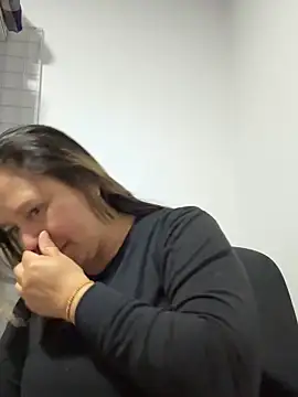 Snapshot of haashkyo chatting on November 29, 2025, 6:27 am haashkyo online show from November 29, 2025, 6:27 am