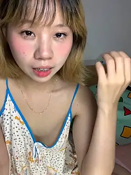 zhaomosheng125216 online show from October 14, 2025, 11:38 pm