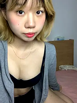 zhaomosheng125216 online show from October 24, 2025, 12:52 am