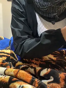 Yasar-Xxxl online show from February 20, 2026, 4:40 pm