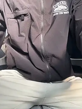 Yasar-Xxxl online show from February 21, 2026, 4:52 pm