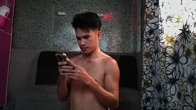 Snapshot of urbillyboi chatting on February 7, 2026, 5:55 am urbillyboi online show from February 7, 2026, 5:55 am