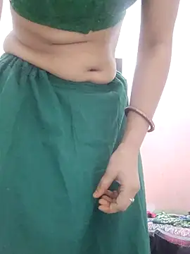 Snapshot of poojam93 chatting on March 1, 2026, 2:57 am poojam93 online show from March 1, 2026, 2:57 am