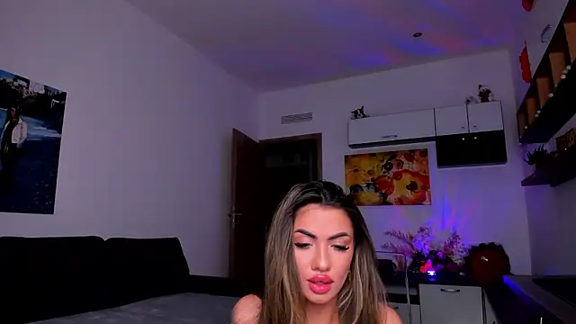 tina kart3r online show from March 20, 2026, 10:14 pm