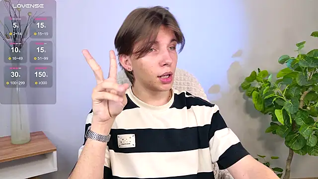 Robby Manson online show from November 3, 2025, 5:20 am