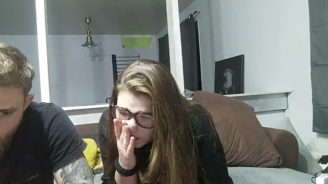 Bikerhot883hd online show from February 8, 2026, 10:13 pm