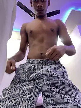 Lustking2406 online show from September 23, 2025, 9:01 am