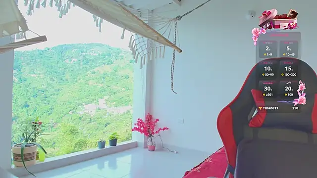 samanthahut1 online show from April 13, 2026, 9:31 pm