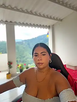 samanthahut1 online show from July 18, 2026, 4:44 pm