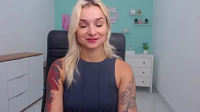 LilFleurish online show from September 11, 2025, 4:34 am