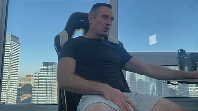 TheDonnyBasilisk online show from October 3, 2025, 1:30 pm