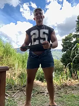 Marco Vega online show from October 3, 2025, 8:28 pm