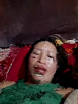 ngocngoc cute online show from April 19, 2026, 2:49 pm