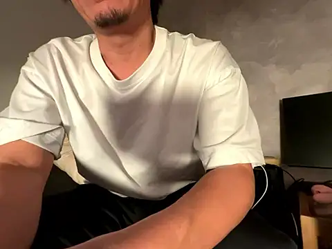 Snapshot of hamechannel chatting on November 5, 2025, 2:17 pm hamechannel online show from November 5, 2025, 2:17 pm