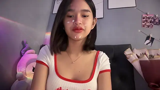 lelasohna online show from February 13, 2026, 12:45 pm