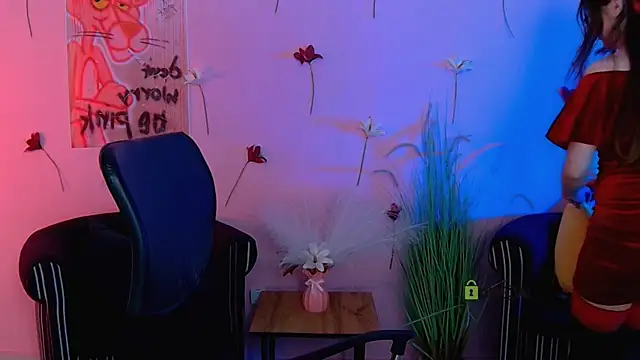 lilith diva online show from April 19, 2026, 7:16 pm