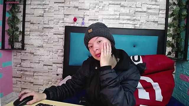 maily can online show from September 9, 2025, 12:26 pm