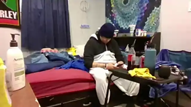 Bilover69 online show from December 1, 2025, 1:21 am