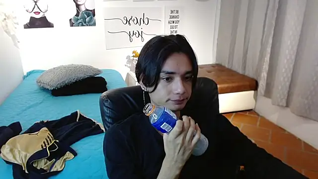 davoxer online show from September 12, 2025, 3:28 am