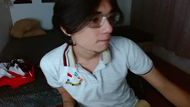 davoxer online show from October 3, 2025, 3:36 am