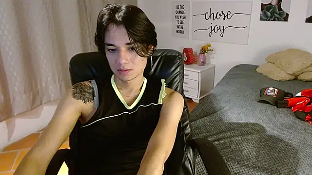 davoxer online show from October 11, 2025, 4:12 am