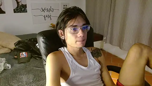 davoxer online show from October 12, 2025, 3:27 am