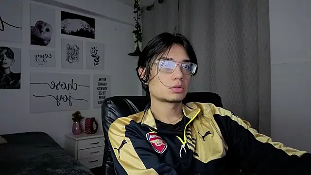 davoxer online show from November 28, 2025, 3:42 am