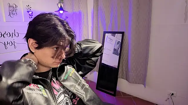 davoxer online show from March 19, 2026, 3:54 am