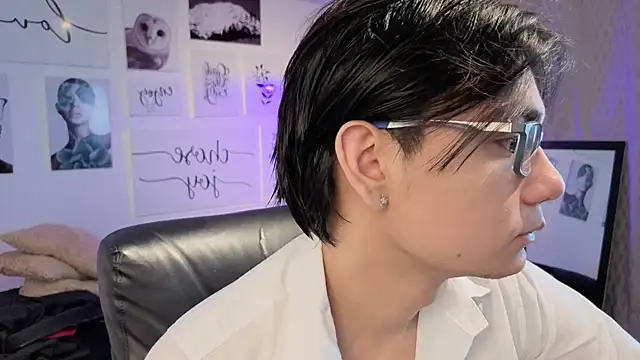 davoxer online show from March 22, 2026, 4:27 am