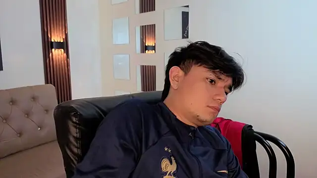 davoxer online show from April 22, 2026, 3:42 am