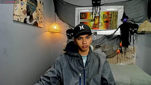 markbowie online show from October 21, 2025, 11:33 am