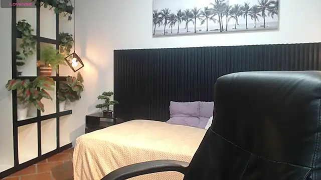 markbowie online show from December 19, 2025, 9:00 pm