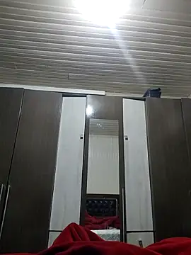 Gustavo198045 online show from October 31, 2025, 2:12 am