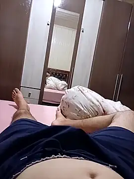 Gustavo198045 online show from February 14, 2026, 3:47 am