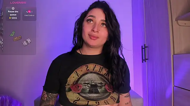 scarlett Collinss online show from March 21, 2026, 8:19 am