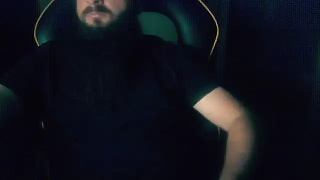 LondonMan1988 online show from October 11, 2025, 6:39 pm