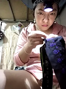 naop04 online show from October 1, 2025, 12:49 am